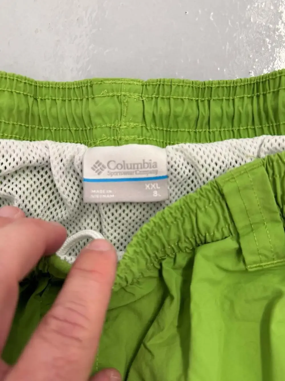 Columbia Sportswear Men's Elastic Waist Swim/Active Shorts - Size XXL